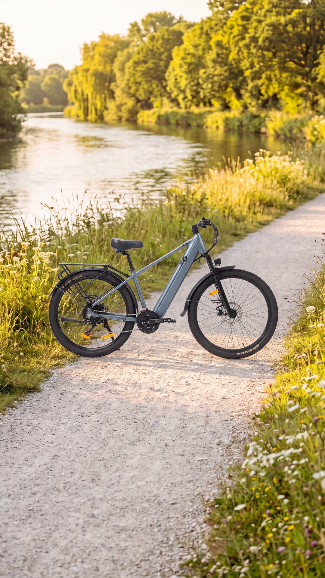 New arrivals: CYSUM M-RAX electric mountain bike on a riverside path